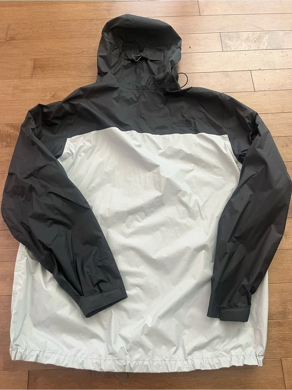 Men's The North Face Hyvent Rain Jacket - Black & Light Gray XL